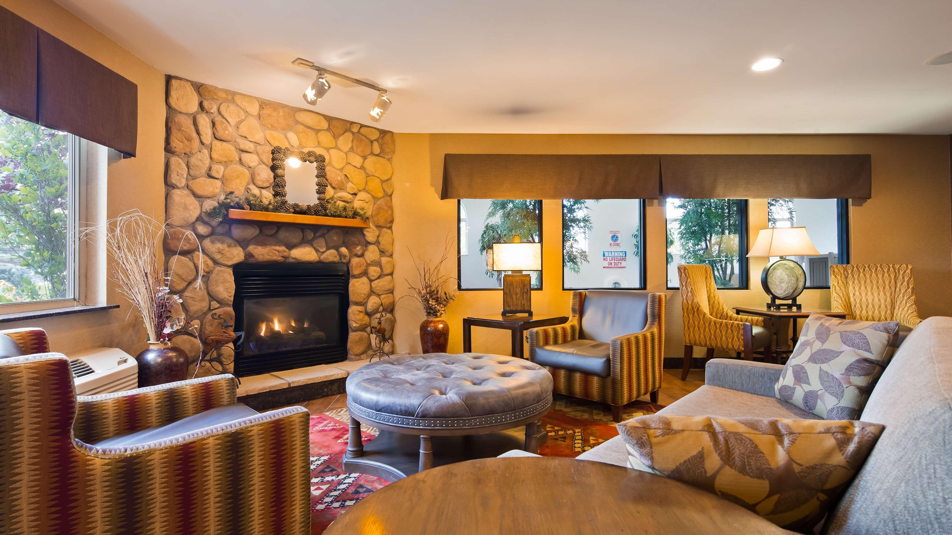 Best Western Plus Deer Park Hotel And Suites Craig Exteriér fotografie
