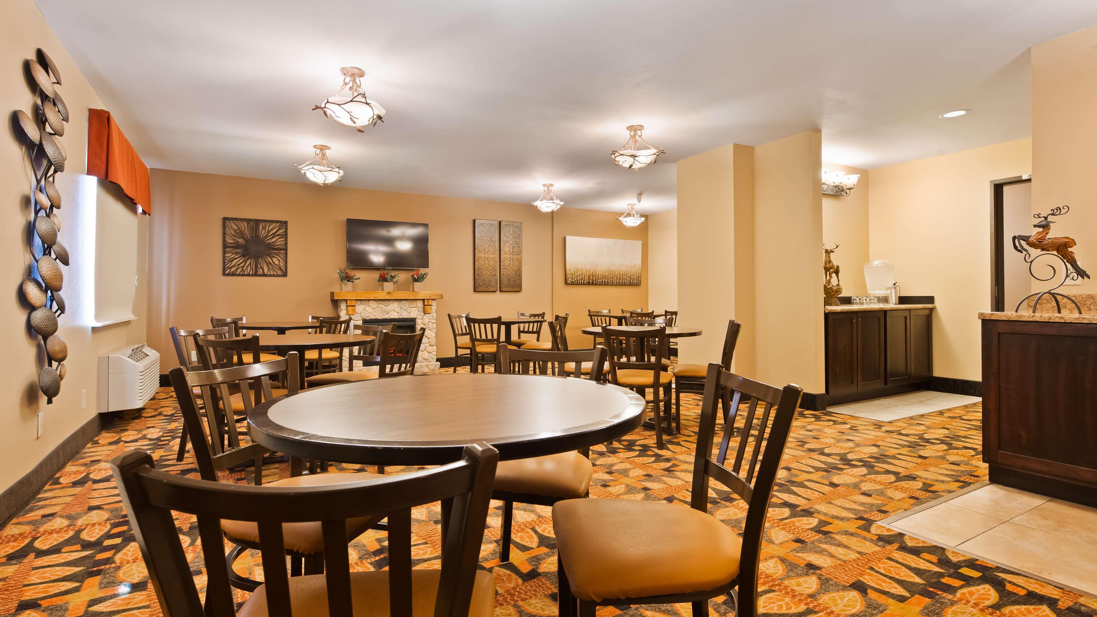 Best Western Plus Deer Park Hotel And Suites Craig Exteriér fotografie